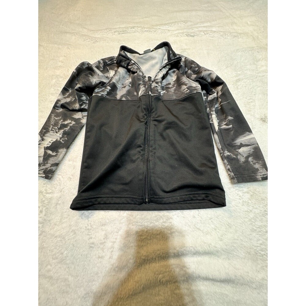 Under Armour Gray Camouflage/‎ BlackCamo Full Zip Loose Jacket Youth Boys Size 6